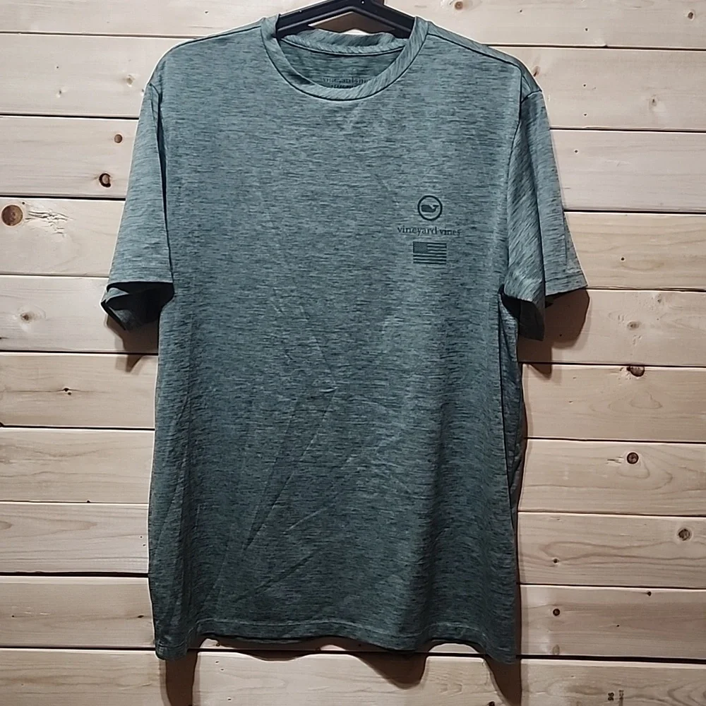 Vineyard Vines Men's T-Shirt Size small - Picture 7 of 7